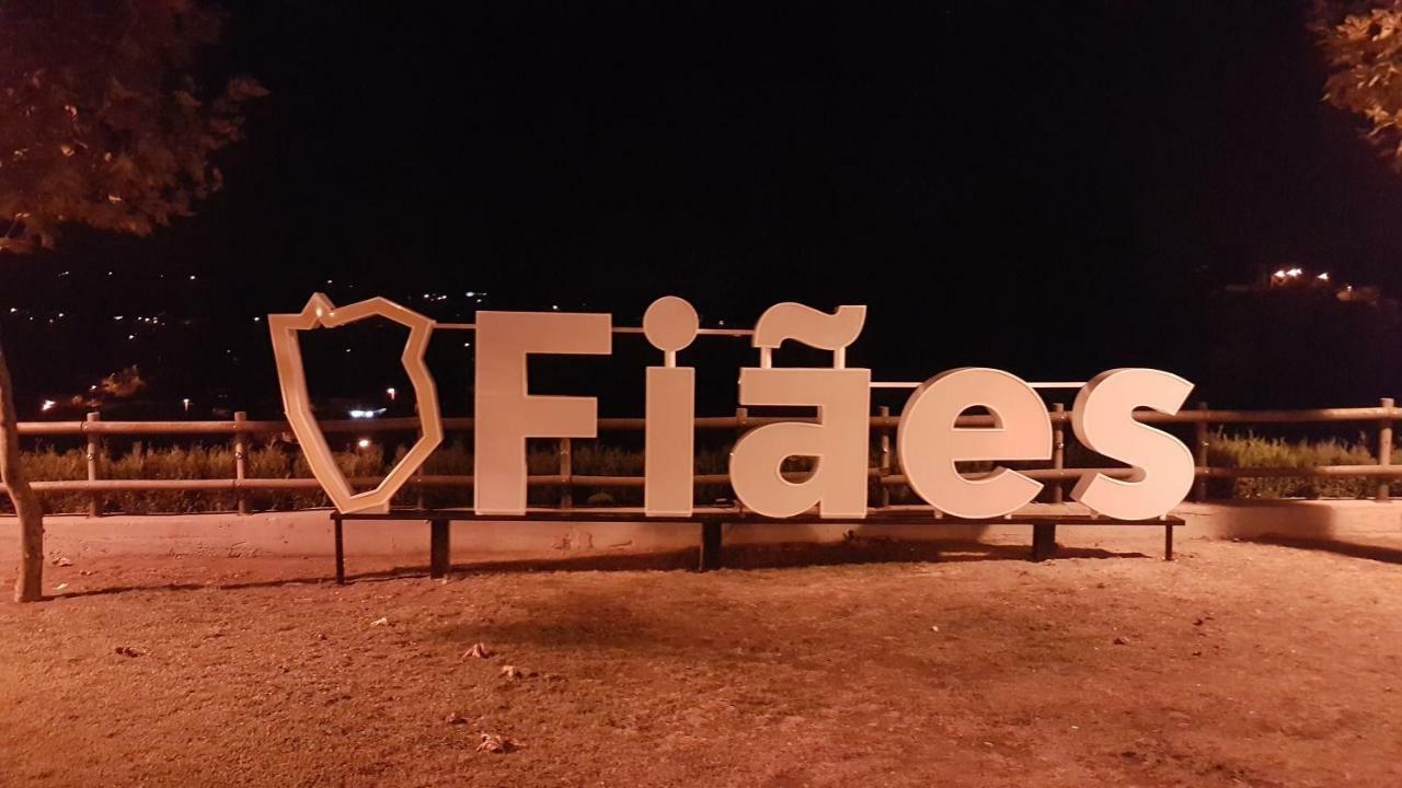 Ulfilanis Vila Fiães Esterno foto